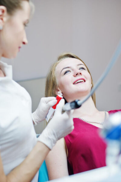 Bonding zębów kompozytowy